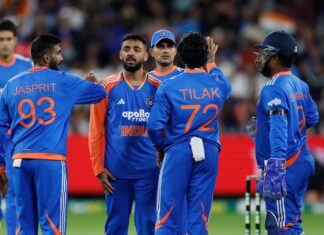 ভারত হারালো অস্ট্রেলিয়া কে ৫ উইকেটে তৃতীয় টি ২০ তে